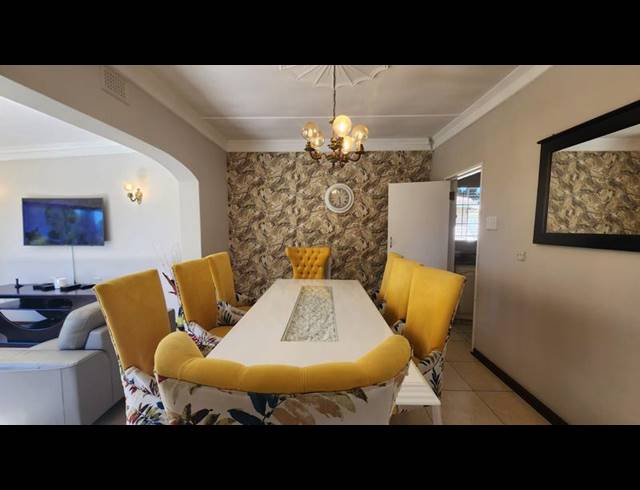 4 BEDROOM HOUSE FOR SALE IN WINSTON PARK